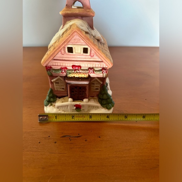 Christmas Village- School House - Picture 6 of 8